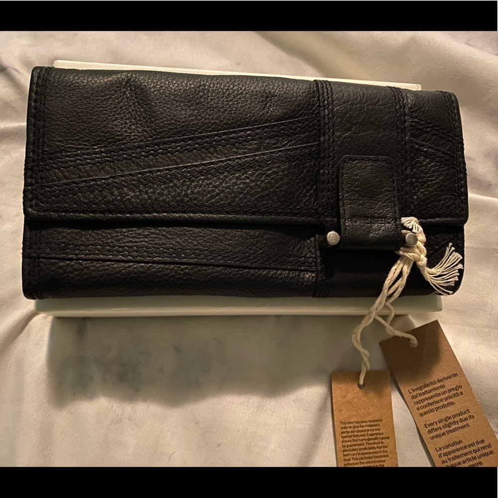 Diesel wallet